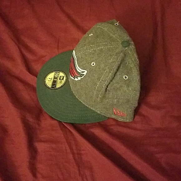 New ERA Fitted - Picture 2 of 4